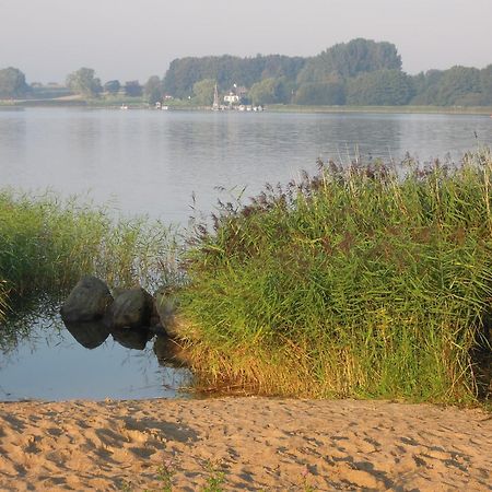 Schlei Resort Marina Huelsen Kosel エクステリア 写真