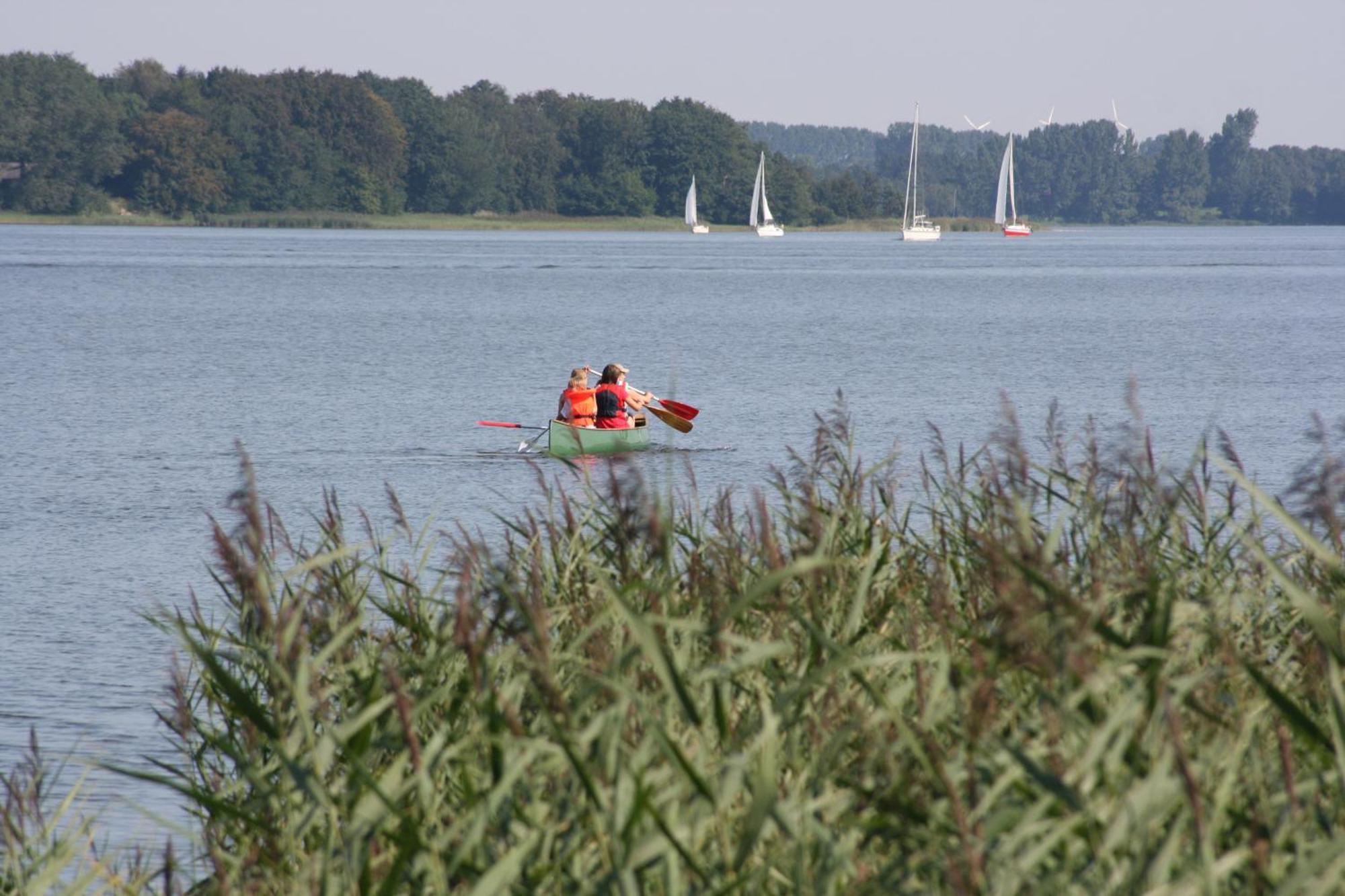 Schlei Resort Marina Huelsen Kosel エクステリア 写真